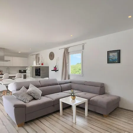 Holiday home Heaven *